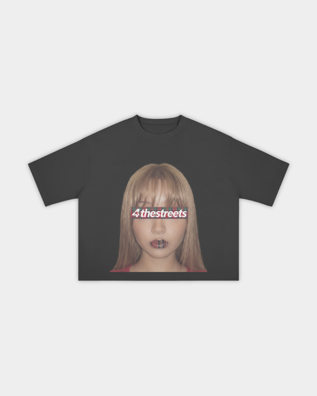 ‘Pantheress’ Oversized Tee