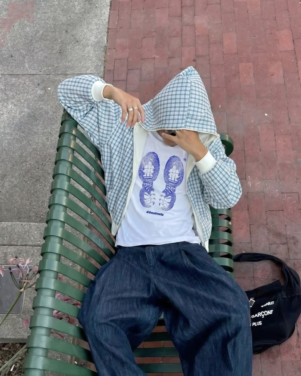 Footprint Tee