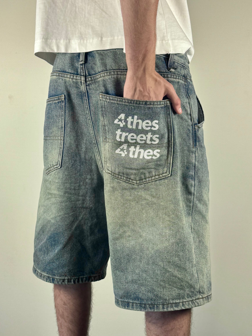 Signature Jorts
